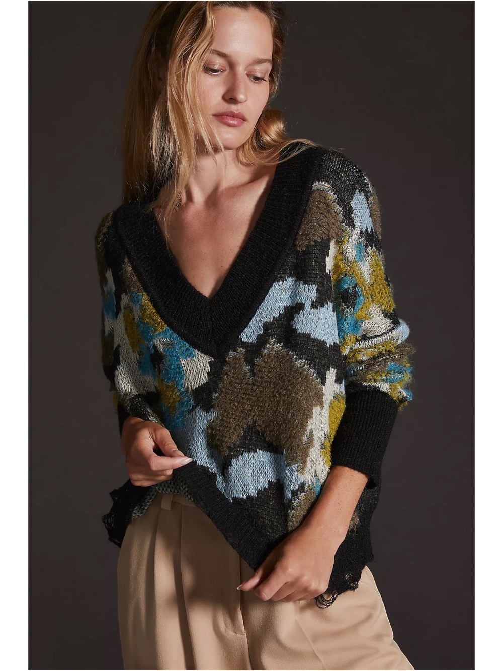 Anthropologie Bohemian Abstract Oversized Boxy Distressed V Neck Sweater Small